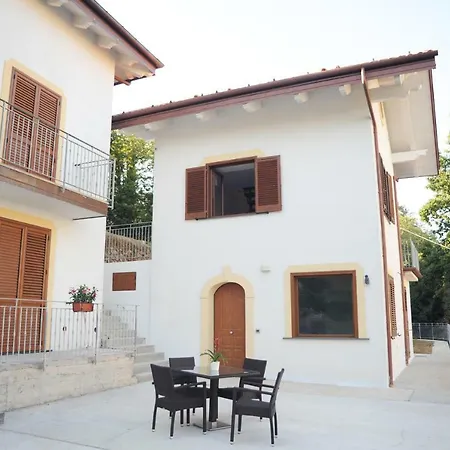 A Due Passi Dalla Costiera Nyaraló Agerola