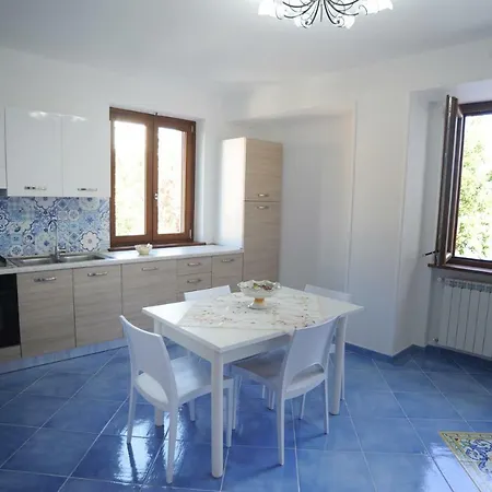 A Due Passi Dalla Costiera * Agerola