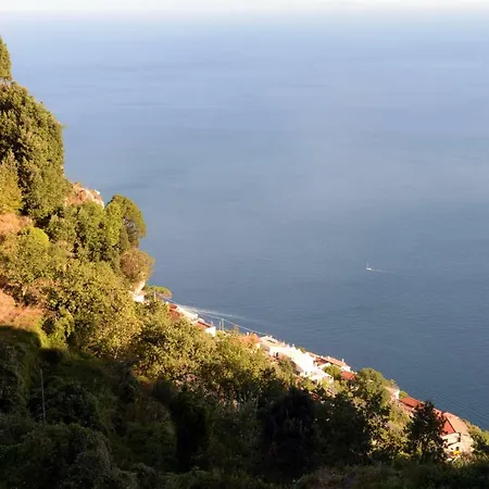 A Due Passi Dalla Costiera Nyaraló