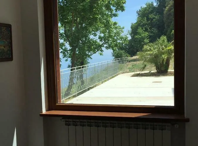A Due Passi Dalla Costiera Nyaraló Agerola