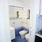A Due Passi Dalla Costiera *
