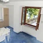 A Due Passi Dalla Costiera *