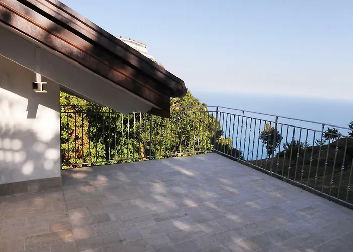 Ferienhaus A Due Passi Dalla Costiera Agerola