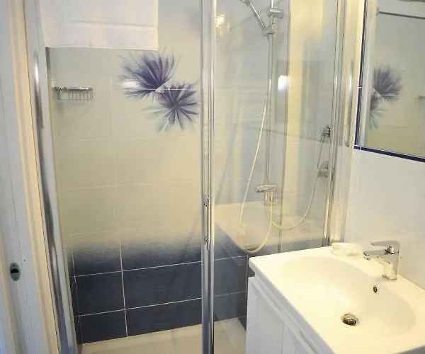 Ferienhaus A Due Passi Dalla Costiera